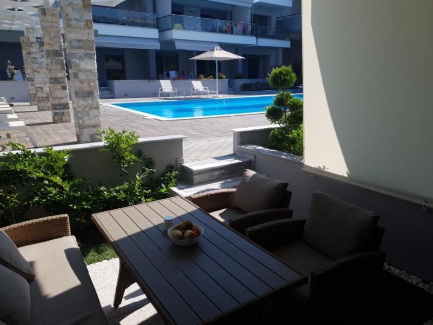 Antigona Nikiti Apartman Kültér fotó