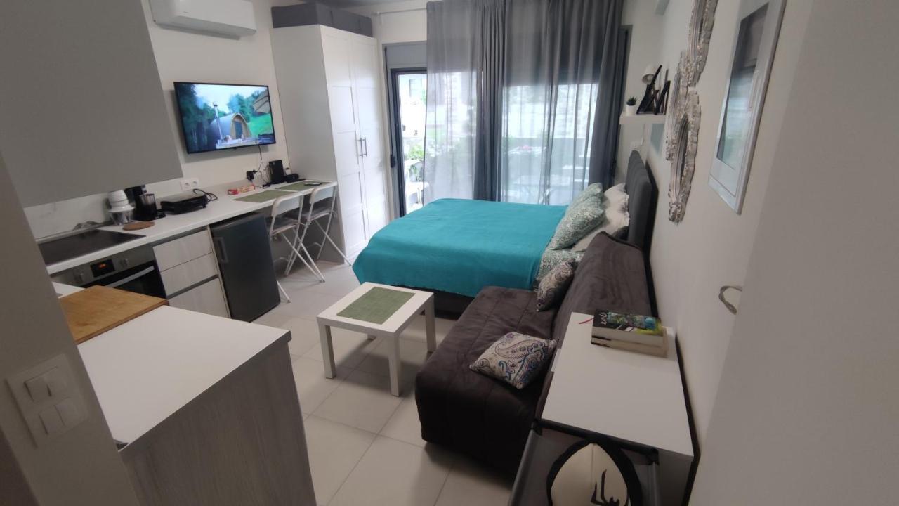 Antigona Nikiti Apartman Kültér fotó